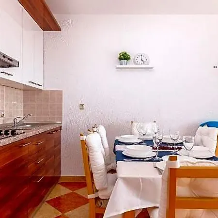 Charming Countryside Escape Hotell 2*